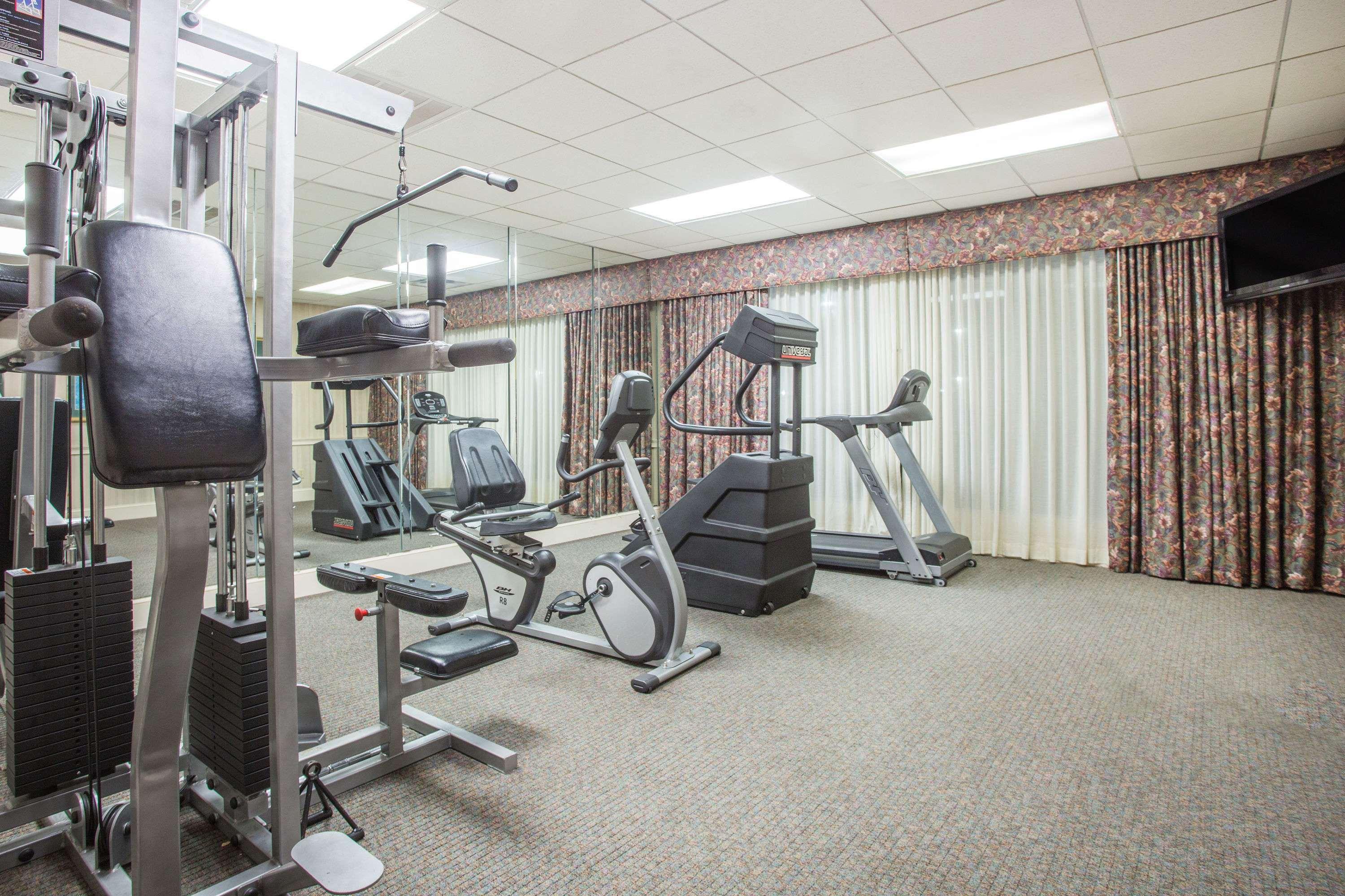 Ramada By Wyndham & Suites וורנר רובינס מראה חיצוני תמונה
